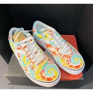 Airwalk Harley Big girls Red Tie Dye Sneakers size 6.5